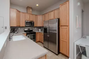 640 Plaza Pl, Hayward, CA 94541 - Photo 13