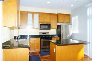 178 Stockwell Dr, Mountain View, CA 94043 - Photo 9