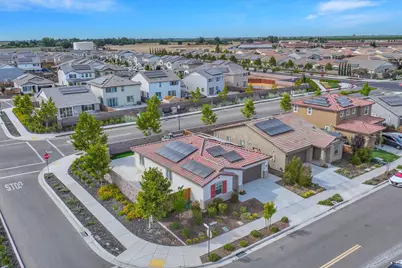 15455 Folktale Way, Lathrop, CA 95330 - Photo 33