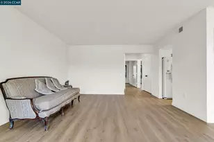 1108 Fairlawn Ct, Walnut Creek, CA 94595 - Photo 11