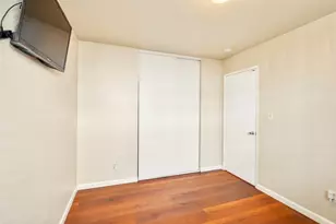 7 Town Square Pl, Oakland, CA 94603 - Photo 37