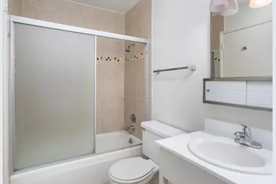 5 Admiral Dr #F408, Emeryville, CA 94608 - Photo 7