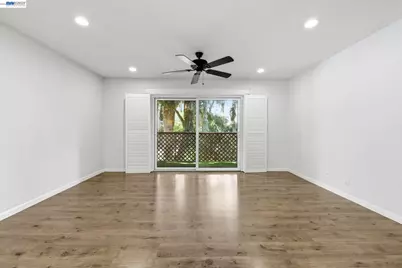 300 Civic Drive #402, Walnut Creek, CA 94596 - Photo 7