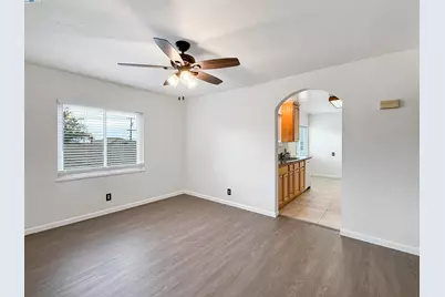 1516 Grove Way, Hayward, CA 94546 - Photo 7