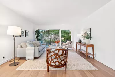 5290 Broadway Ter #103, Oakland, CA 94618 - Photo 5