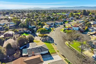 7482 Birkdale Dr, Newark, CA 94560 - Photo 23