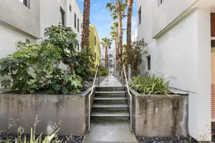 803 Zephyr Dr, Oakland, CA 94607 - Photo 3