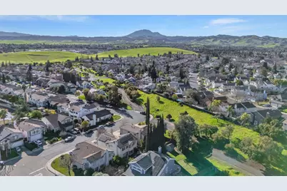 4401 Deermeadow Way, Antioch, CA 94531 - Photo 47