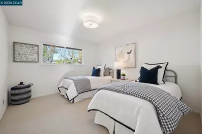 300 Constance Place, Moraga, CA 94556 - Photo 25