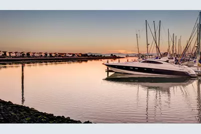 59 Marina Lakes Dr, Richmond, CA 94804 - Photo 53