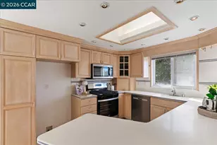 207 Midway Dr, Martinez, CA 94553 - Photo 19