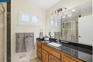 1760 Elmhurst Ln, Concord, CA 94521 - Photo 23