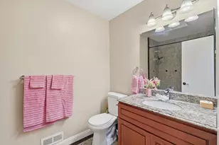 1760 Elmhurst Ln, Concord, CA 94521 - Photo 23