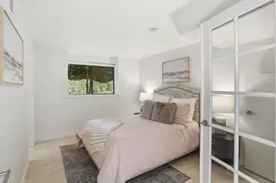 10900 Lucky Oak St, Cupertino, CA 95014 - Photo 19