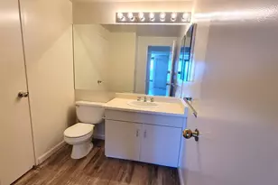 6363 Christie Ave, Emeryville, CA 94608 - Photo 19