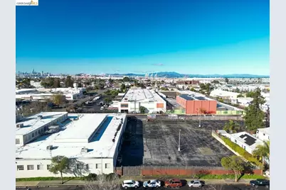 1432 Union St, Oakland, CA 94607 - Photo 43