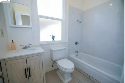 1432 Union St, Oakland, CA 94607 - Photo 7