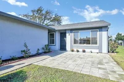 316 Meadows Dr, Vallejo, CA 94589 - Photo 3