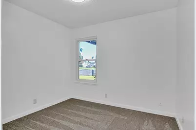 316 Meadows Dr, Vallejo, CA 94589 - Photo 19