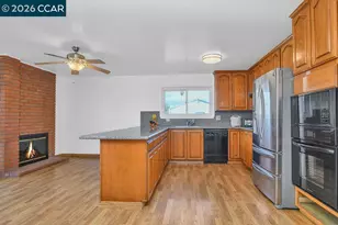 316 Meadows Dr, Vallejo, CA 94589 - Photo 5