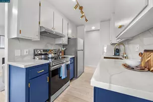 3751 Harrison St, Oakland, CA 94611 - Photo 9