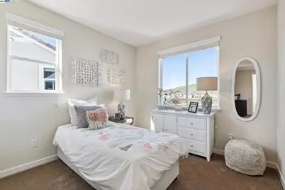 1488 Monument Ln, Fairfield, CA 94533 - Photo 19