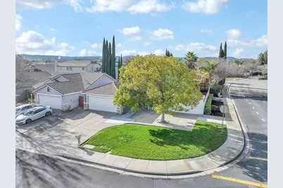 5200 Grass Valley Way, Antioch, CA 94531 - Photo 3