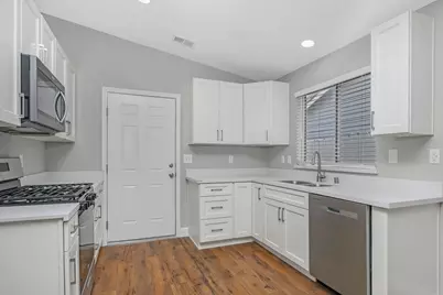 5200 Grass Valley Way, Antioch, CA 94531 - Photo 17