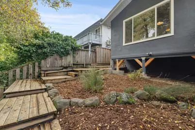 2566 Lancaster Rd, Hayward, CA 94542 - Photo 49