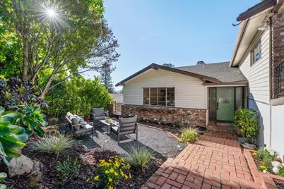 6227 Wood Dr, Oakland, CA 94611 - Photo 19