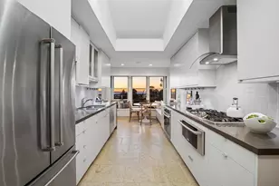 6081 Wood Dr, Oakland, CA 94611 - Photo 49