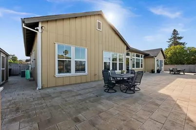 303 Emmet Pl, Concord, CA 94521 - Photo 51