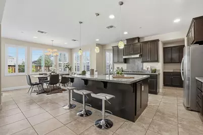 1110 Vecindad St, Mountain House, CA 95391 - Photo 11