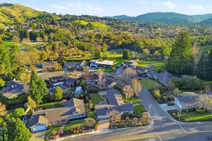 833 Crossbrook Ct, Moraga, CA 94556 - Photo 41