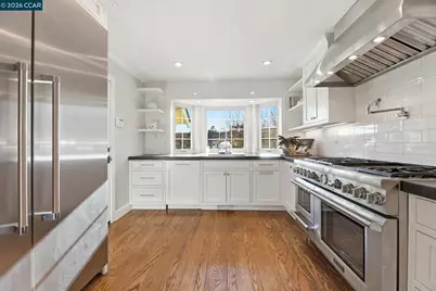 833 Crossbrook Ct, Moraga, CA 94556 - Photo 9