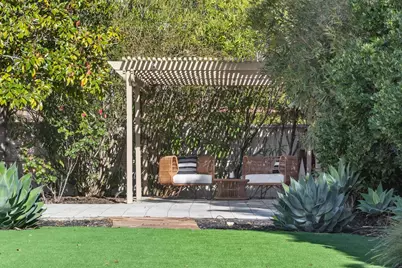 5121 Pinecrest Dr, Oakland, CA 94605 - Photo 43