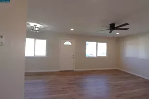 2313 Peppertree Way, Antioch, CA 94509 - Photo 9