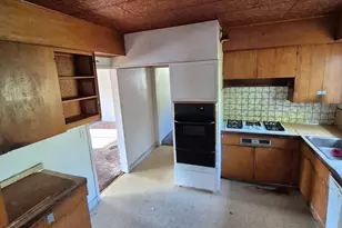 6054 Outlook Ave, Oakland, CA 94605 - Photo 5