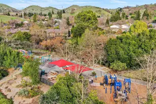 2114 Londonderry Ct, Walnut Creek, CA 94596 - Photo 27