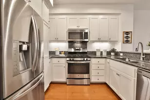 2574 Alvin St, Mountain View, CA 94043 - Photo 11