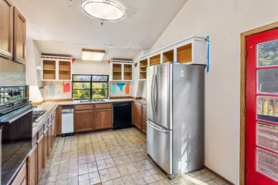 23884 Madeiros Ave, Hayward, CA 94541 - Photo 29