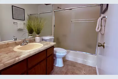 1945 21st St, San Pablo, CA 94806 - Photo 13