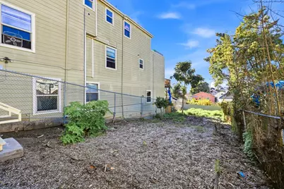2217 24th St, Oakland, CA 94606 - Photo 41