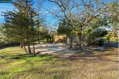 2095 San Miguel Drive, Walnut Creek, CA 94586 - Photo 11