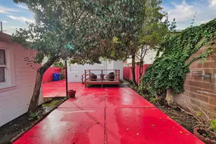 2555 Barrett Ave, Richmond, CA 94804 - Photo 25