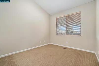 121 St Nazaire Ct, Martinez, CA 94553 - Photo 23