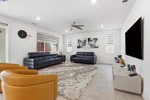 3037 Copley Dr, Tracy, CA 95377 - Photo 7