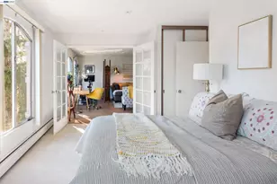 5405 Carlton St, Oakland, CA 94618 - Photo 17