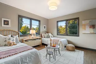 1077 Trestle Glen Rd, Oakland, CA 94610 - Photo 37