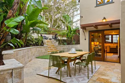 1077 Trestle Glen Rd, Oakland, CA 94610 - Photo 21